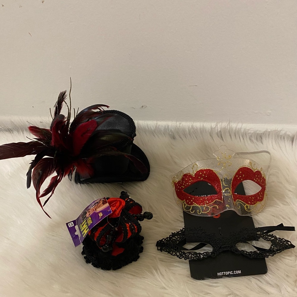 4 pcs Halloween costume 2 tophat & 2 eye mask🎃👻
